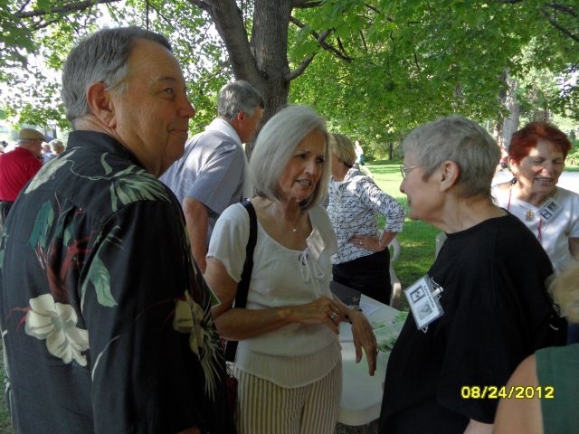 Gayle Gillespie and husband Bart, Sylvia Dallon, Kathi Watkins